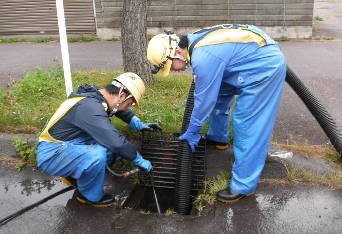 【雨水桝清掃】